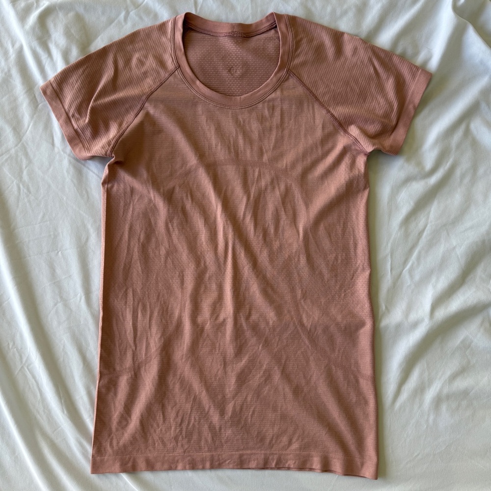 LULULEMON Swiftly Tech Short Sleeve Shirt